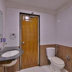 Hotel puneet international ванная