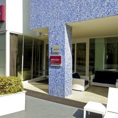 Отель Mercure Rimini Lungomare вид на фасад фото 2