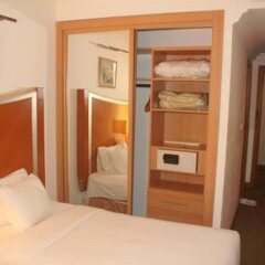 Belle Vue Hotel Амман сейф в номере