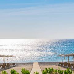 Отель Elysium Resort & Spa Греция, Парадиси - отзывы, цены и фото номеров - забронировать отель Elysium Resort & Spa онлайн пляж