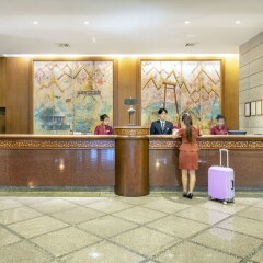 Chaophya Park Hotel интерьер отеля фото 2