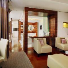 Отель The Westin Grand, Berlin комната для гостей фото 4