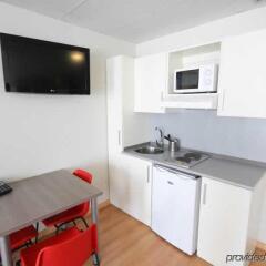 Отель Vertice Roomspace Madrid в номере