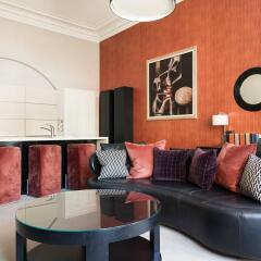 Отель The Chester Residence комната для гостей