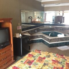 Отель Crystal Inn Suites & Spas в номере