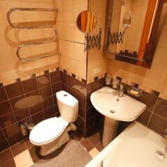 Гостиница Kvartira Na Yablochkova 41 Apartments в Москве отзывы, цены и фото номеров - забронировать гостиницу Kvartira Na Yablochkova 41 Apartments онлайн Москва ванная фото 2