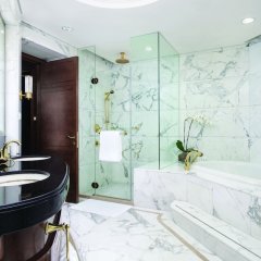 Отель Cordis Hong Kong Китай, Гонконг - 2 отзыва об отеле, цены и фото номеров - забронировать отель Cordis Hong Kong онлайн ванная