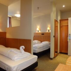 Отель Century Hotel Antwerpen Бельгия, Антверпен - - забронировать отель Century Hotel Antwerpen, цены и фото номеров комната для гостей фото 4