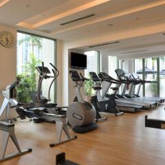 Отель Grand Copthorne Waterfront фитнесс-зал