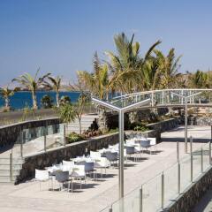 Отель R2 Bahía Playa Design Hotel & Spa Wellness - Adults Only Испания, Тарахалехо - отзывы, цены и фото номеров - забронировать отель R2 Bahía Playa Design Hotel & Spa Wellness - Adults Only онлайн питание фото 2