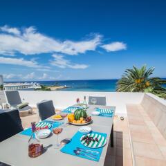 Отель Sirena Bay Villa бассейн