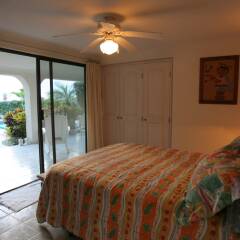 Отель Casa de Las Flores 3 Bedrooms 3 Bathrooms Villa комната для гостей фото 5