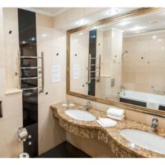 Гостиница Мандарин Москва 4* Стандартный номер с 2 отдельными кроватями фото 5