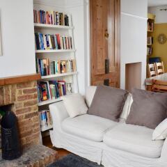 Отель Spacious 3 Bedroom Home in Brighton развлечения
