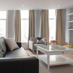 Апартаменты Old City Centre apartments - Nieuwmarkt area комната для гостей фото 4