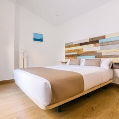 Отель Apartamentos Barracart сейф в номере