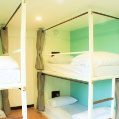 U-night Hostel Бангкок комната для гостей