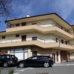 Отель Ravda Bay Guest House Болгария, Равда - отзывы, цены и фото номеров - забронировать отель Ravda Bay Guest House онлайн парковка