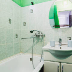 Апартаменты Apartment na Kozhuhovskoy Москва ванная