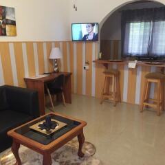 Отель Hans Cottage Botel интерьер отеля