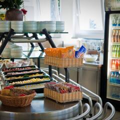 Haus International Hostel развлечения