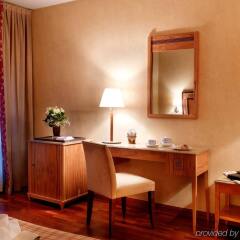 Отель Exe Hotel El Coloso Испания, Мадрид - 2 отзыва об отеле, цены и фото номеров - забронировать отель Exe Hotel El Coloso онлайн удобства в номере фото 2