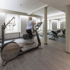 Отель Schweizerhof Zürich Швейцария, Цюрих - отзывы, цены и фото номеров - забронировать отель Schweizerhof Zürich онлайн фитнесс-зал фото 2