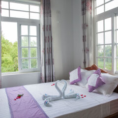 Отель Beautiful Moon Hoi An Villa комната для гостей