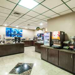 Отель Clarion Inn & Suites Miami International Airport США, Майами-Спрингс - отзывы, цены и фото номеров - забронировать отель Clarion Inn & Suites Miami International Airport онлайн питание