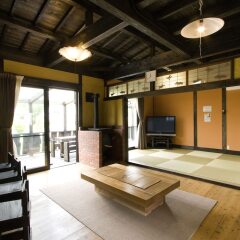 Отель Kurokawa Mori no Cottage Япония, Минамиогуни - отзывы, цены и фото номеров - забронировать отель Kurokawa Mori no Cottage онлайн комната для гостей фото 2