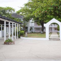Grand Port Royal Hotel Marina & Spa