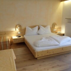 Hotel FleurAlp Чермес комната для гостей фото 5