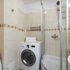 Отель P&O Apartments Metro Raclawicka-FALECKA Польша, Варшава - отзывы, цены и фото номеров - забронировать отель P&O Apartments Metro Raclawicka-FALECKA онлайн ванная