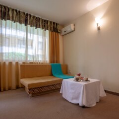 Апартаменты Apartment with Kitchenette in Avalon Complex детские мероприятия фото 2
