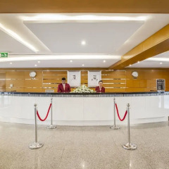 Golden Sands Hotel Apartments интерьер отеля фото 2