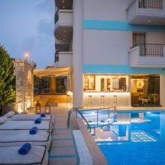Anesis Blue Boutique Hotel бассейн