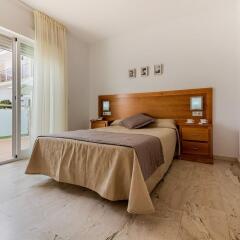 Отель Loto Conil Apartamentos Испания, Кониль-де-ла-Фронтера - отзывы, цены и фото номеров - забронировать отель Loto Conil Apartamentos онлайн комната для гостей фото 2