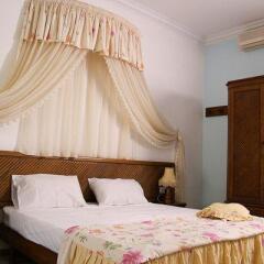 Отель Xlendi Resort And Spa Мунксар сейф в номере