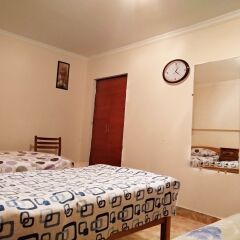 Хостел Sakharov & Tours комната для гостей