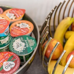 Отель Queens Drive Hotel Великобритания, Лондон - отзывы, цены и фото номеров - забронировать отель Queens Drive Hotel онлайн удобства в номере фото 5