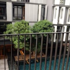Отель Sumalee @ Siamese Gioia Condo Sukhumvit 31 Бангкок балкон
