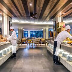 Отель Novotel Phuket Karon Beach Resort and Spa развлечения