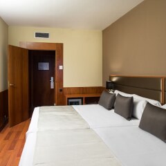 Отель Catalonia Diagonal Centro Испания, Барселона - отзывы, цены и фото номеров - забронировать отель Catalonia Diagonal Centro онлайн сейф в номере