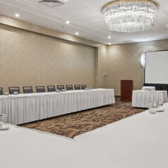 Отель Best Western Premier Calgary Plaza Hotel & Conference Centre Канада, Калгари - отзывы, цены и фото номеров - забронировать отель Best Western Premier Calgary Plaza Hotel & Conference Centre онлайн фото 11