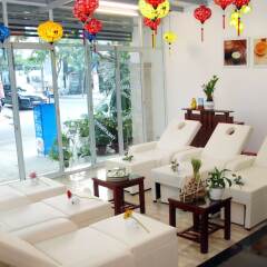 Отель Han Thuyen Homestay бассейн