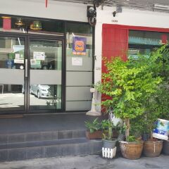 De Talak Hostel Бангкок банкомат