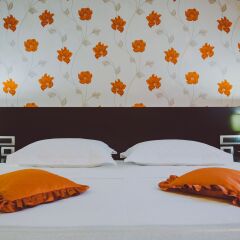 Hotel Jarun сейф в номере