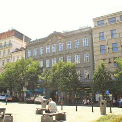 Апартаменты Picasso Apartments Prague Прага городской автобус