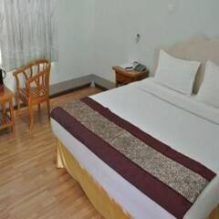 Nandar Thiri Hotel сейф в номере