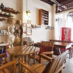 Отель Gotum Hostel & Restaurant Таиланд, Пхукет - отзывы, цены и фото номеров - забронировать отель Gotum Hostel & Restaurant онлайн развлечения